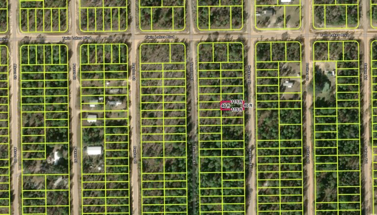 137 Houston St, Interlachen, FL 32148